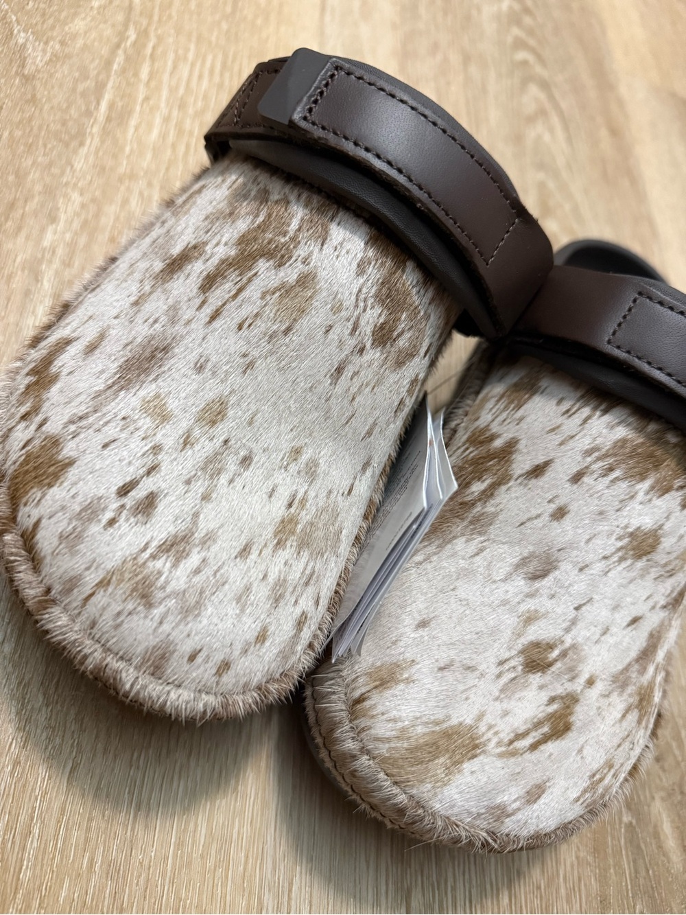 NWT Crocs Crafted Pony Hair Clog Women's 6 Men's 4 Espresso - Picture 4 of 5